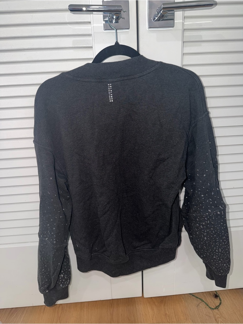 lululemon x SoulCycle sweatshirt size 6